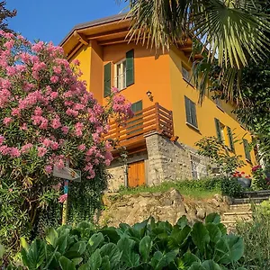 a-casa-di-maria-como.it-lombardy.com/
